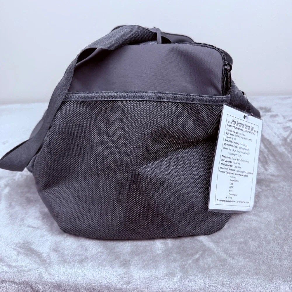 Nike Brasilia Small Duffel Bag Iron‎ Grey Flame Swoosh DQ4479-068 Sample